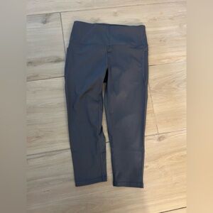NEW Gray Crop Uniquebella Spandex Leggings S